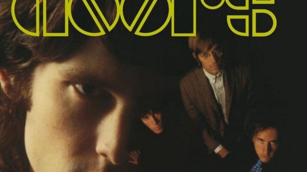 La copertina di The Doors