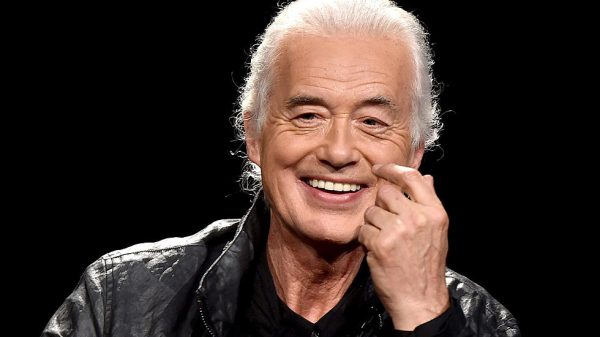 Il chitarrista britannico Jimmy Page