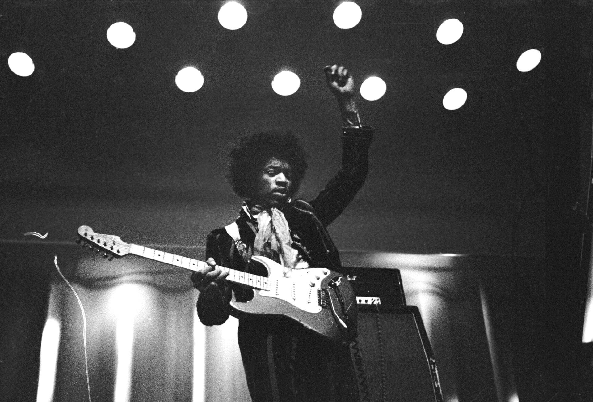 Jimi Hendrix all' Hollywood Bowl di Los Angeles