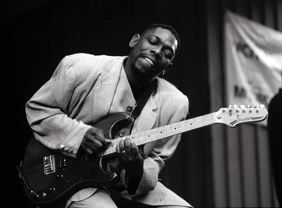 Il chitarrista americano Lucky Peterson